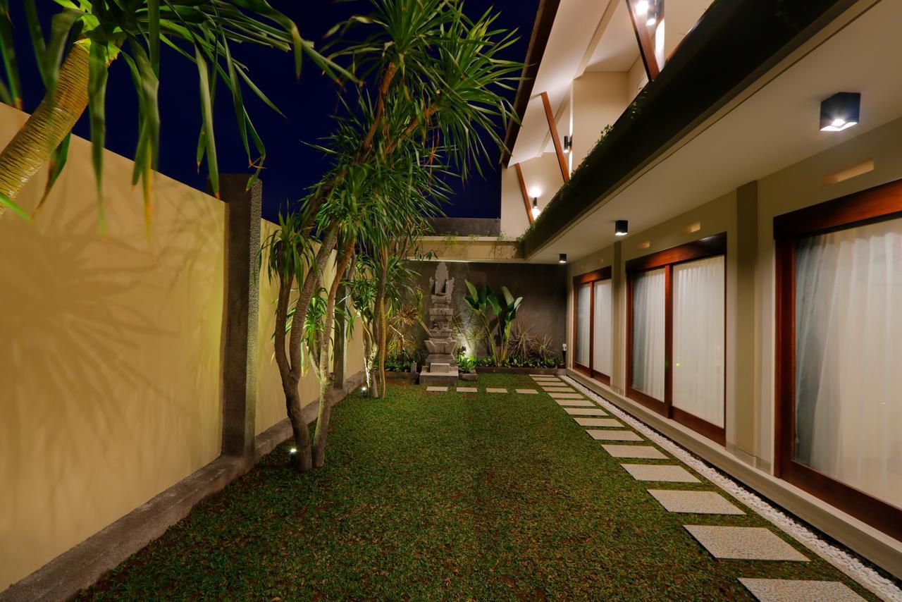 Iconic Bali Living Bed and Breakfast Denpasar Exteriör bild