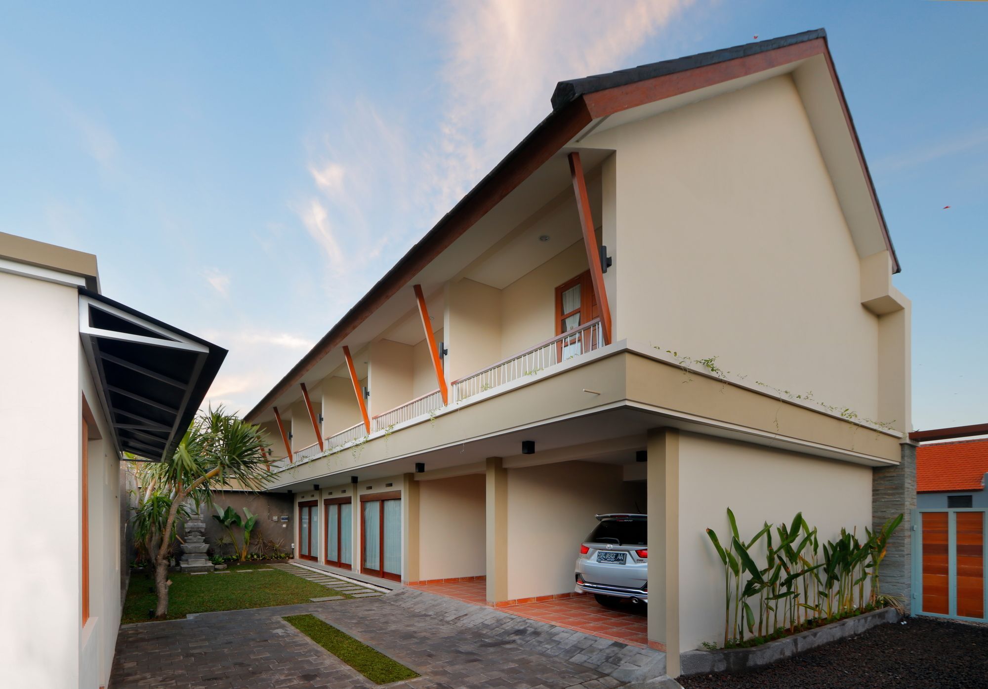 Iconic Bali Living Bed and Breakfast Denpasar Exteriör bild